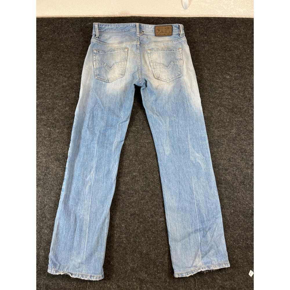 Diesel Larkee Straight Jeans Mens 30x32 Light Wash Blue Denim Button Fly 0827F